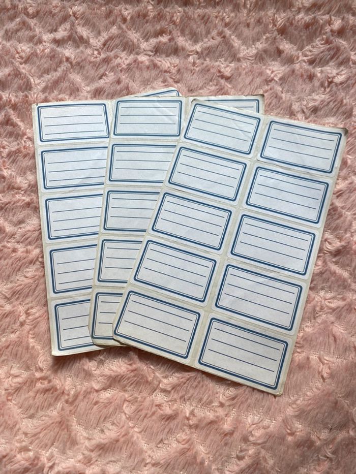 Lot de 3X12 gommette pour matière