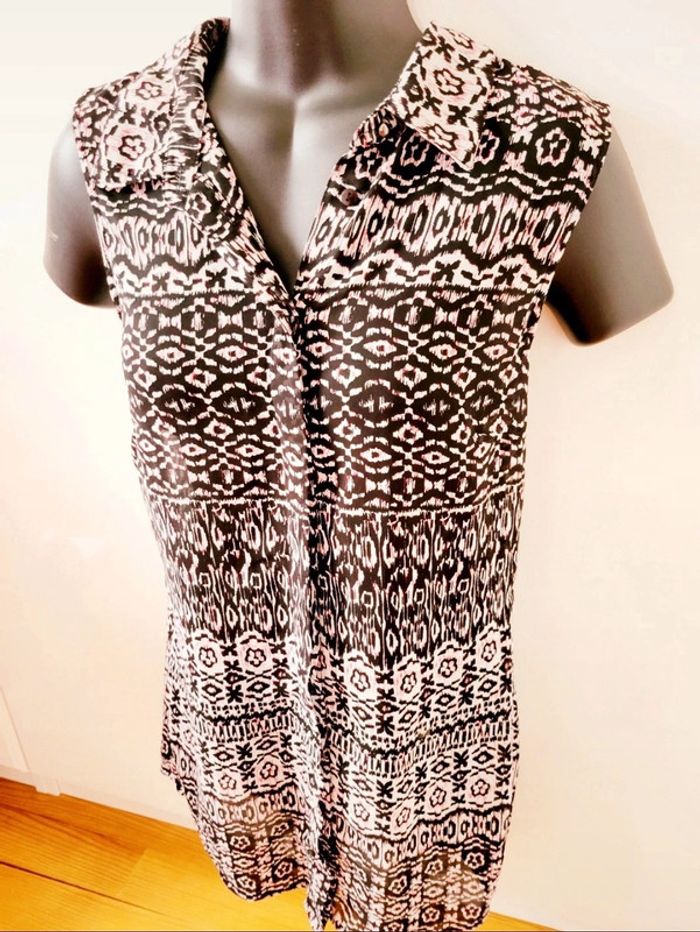 Robe tunique plage Vila Clothes
taille XS 34 chemisier rose noir - photo numéro 2