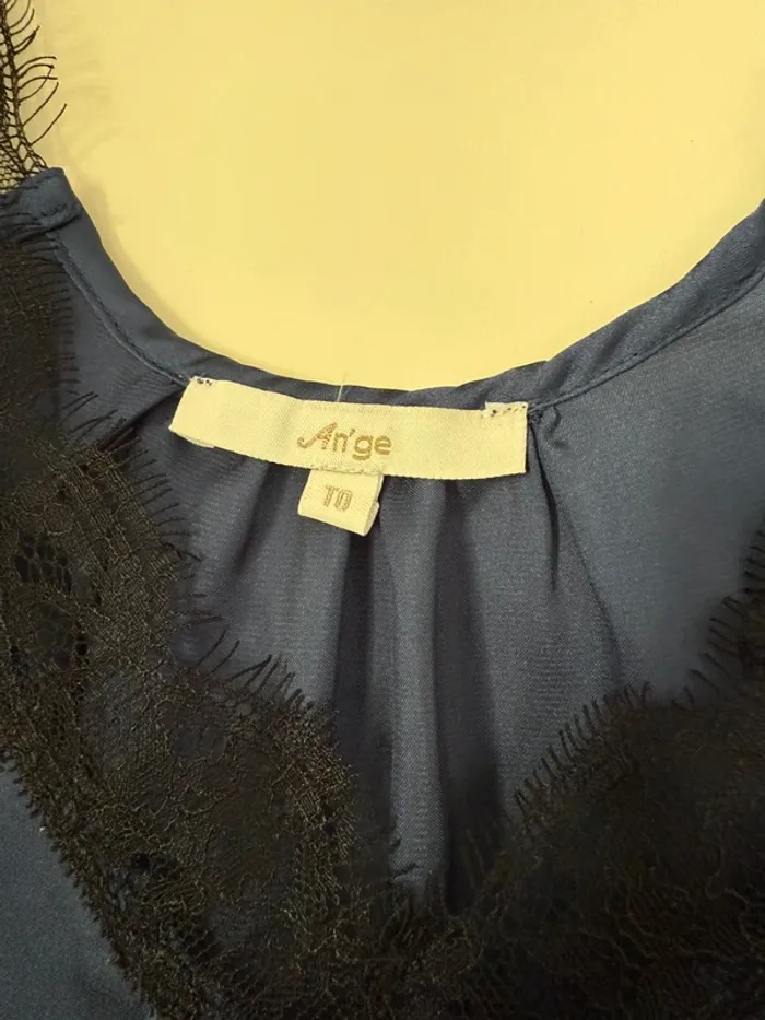 Haut en dentelle an’ge T0 - photo numéro 3