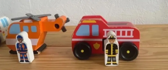 Lot de jouets en bois - photo numéro 3