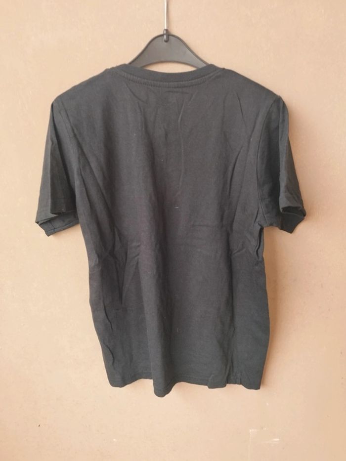 Tee shirt taille 8-10 ans - photo numéro 3