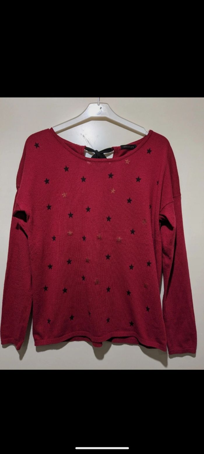 Pull Season rouge imprimé étoiles . Taille 38 - photo numéro 2