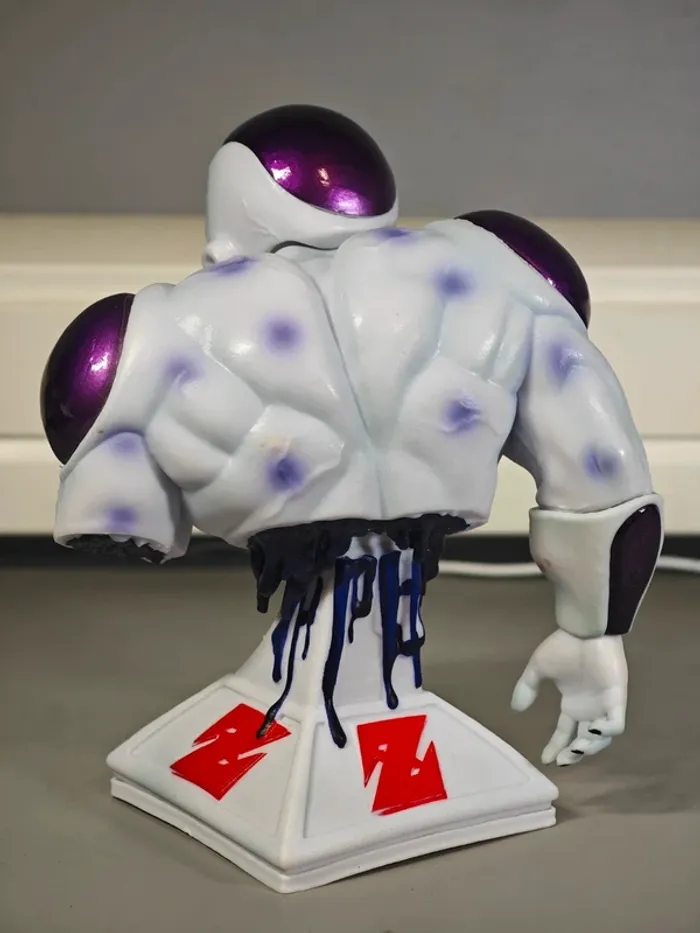 Figurine Dragon Ball Z : Freezer Defeat 16cm neuve sans boîte - photo numéro 3