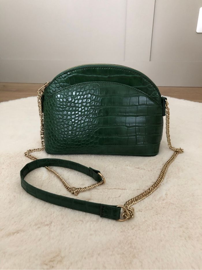 Sac vert sapin chaînette dorée