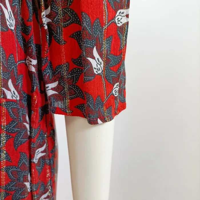 Robe fluide Bonobo imprimé fleuri rouge et noir, col V, manches 3/4, taille S A1572 - photo numéro 7