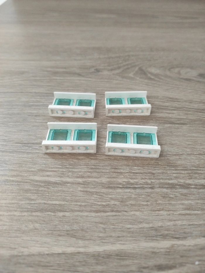 Lot de 4 fenêtres d avion Lego vintage - photo numéro 4