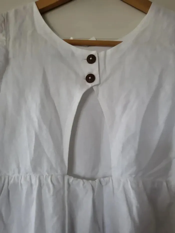 Robe neuve Benetton lin et coton blanche 10a 11a - photo numéro 13