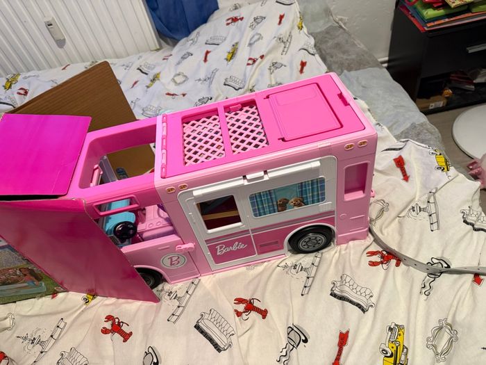 Camping  car barbie - photo numéro 2
