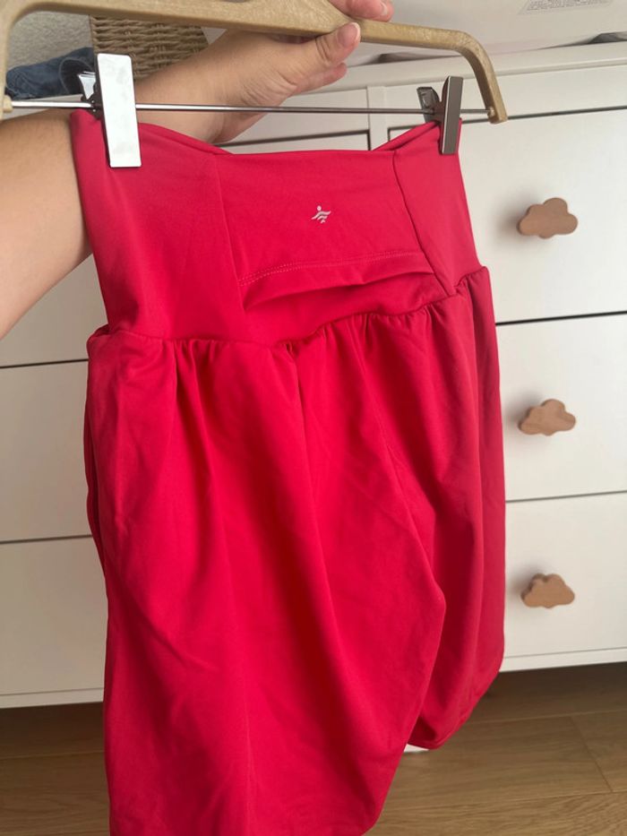 Short Halara framboise – Taille S (neuf avec étiquette) - photo numéro 2