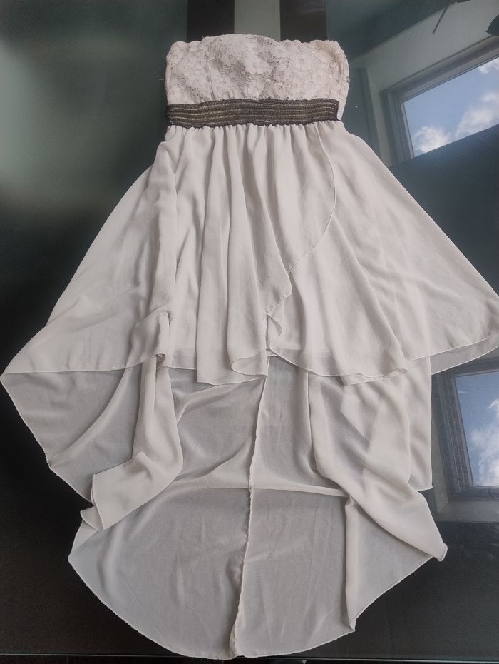 Robe sans bretelle