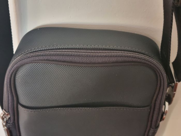 Sacoche Lacoste noir - photo numéro 5