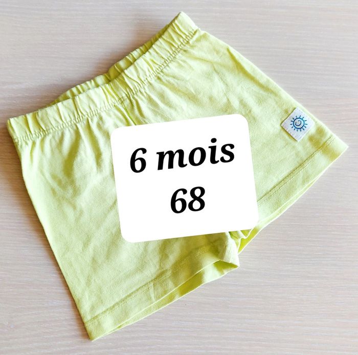 Short bébé