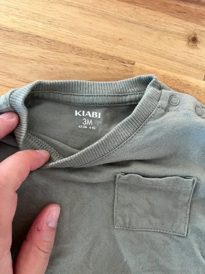 T-shirt kiabi - 3 mois - photo numéro 2