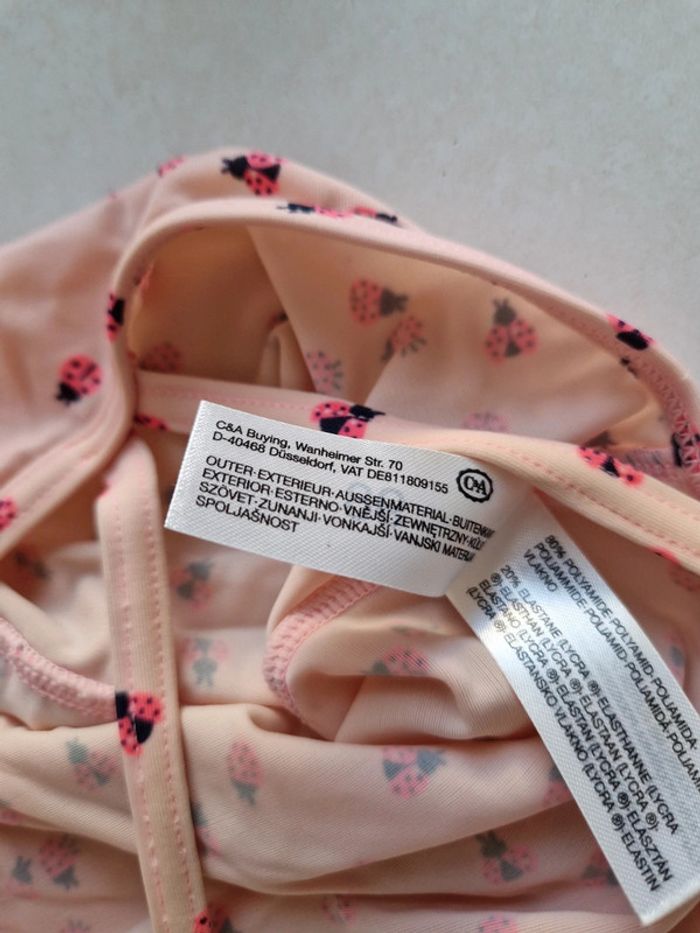 Lot 2 maillots de bain 1 chapeau été 4 ans - photo numéro 11