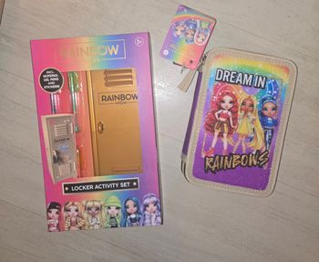 Lot rainbow high