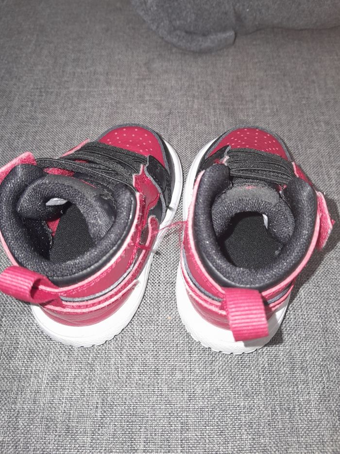Chaussure Nike air jordan - photo numéro 2