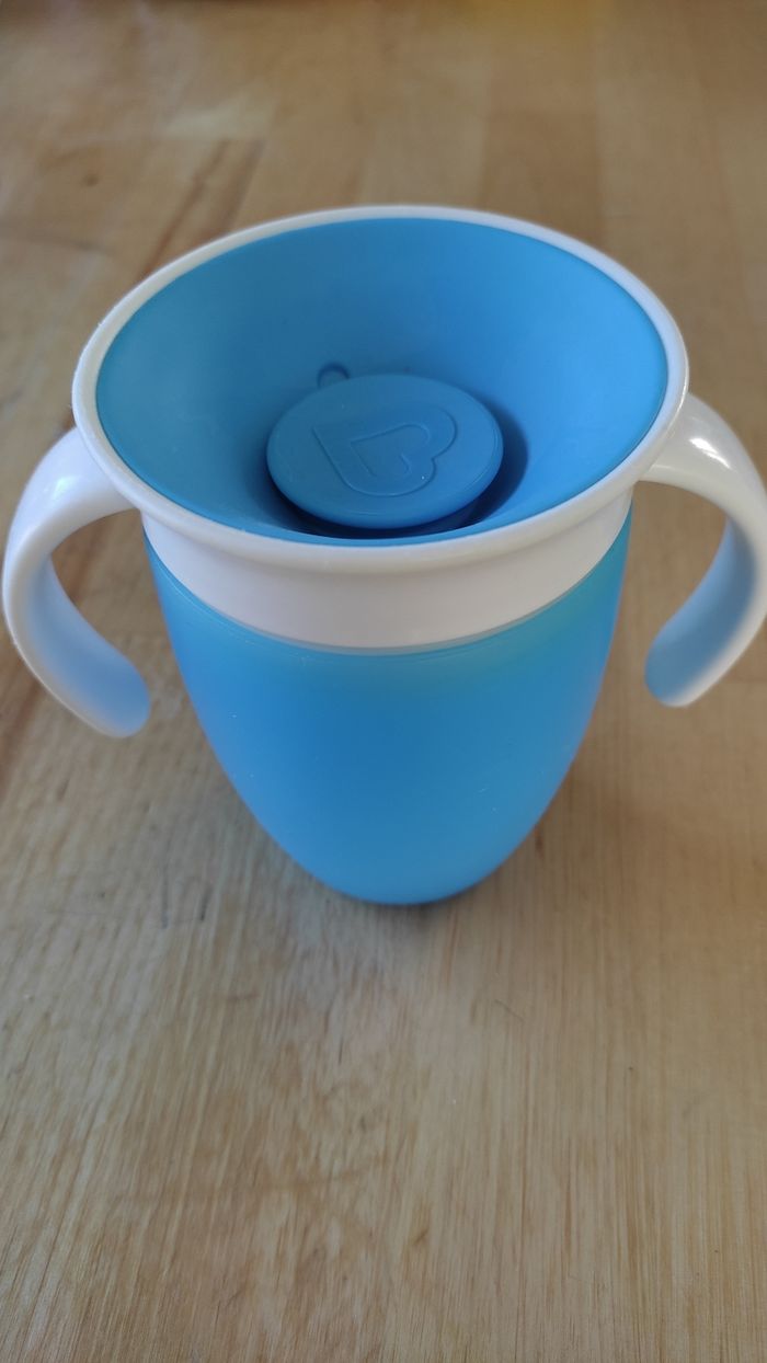 Tasse d'apprentissage munchkin 360