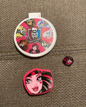 Lot accessoires Monster High 