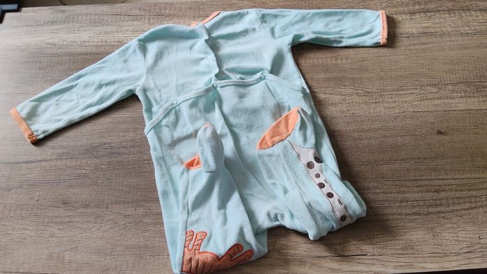 Pyjama 1 pièce 24 mois - photo numéro 3