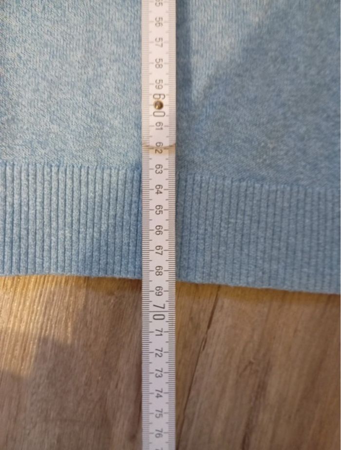 Pull HOLLISTER - photo numéro 2