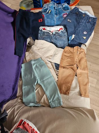 Lot de 15 pantalons 12 mois