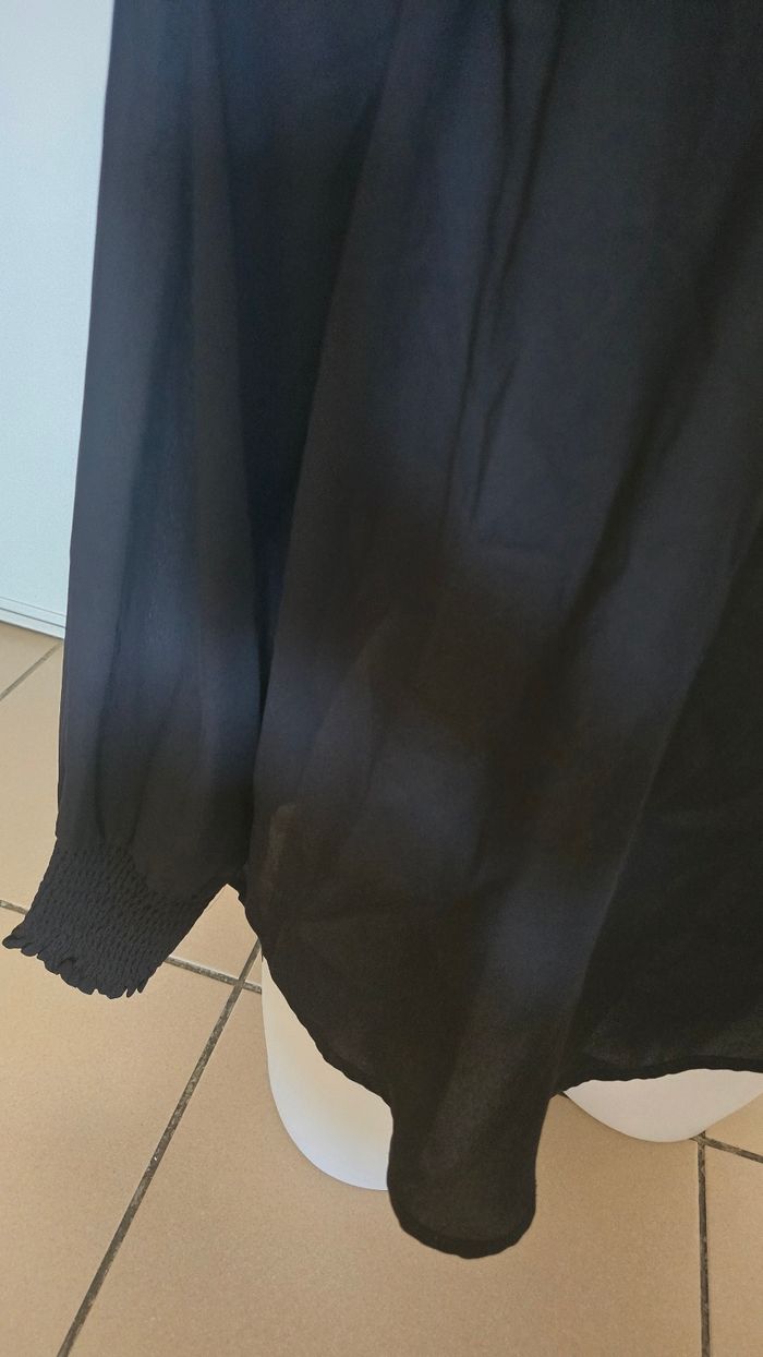 Blouse noire shein  taille s - photo numéro 4