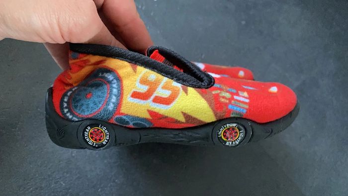 Chaussons garçon Cars p.22 - photo numéro 2