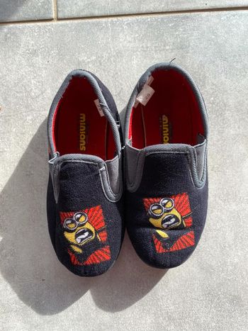 Chaussons les minions
