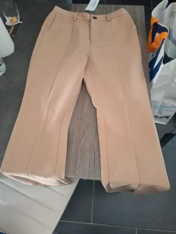 Pantalon ajusté