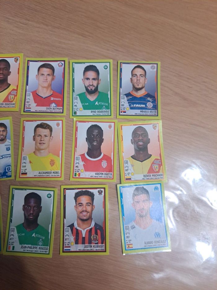 Lot de 15 cartes Panini 2023 - photo numéro 4