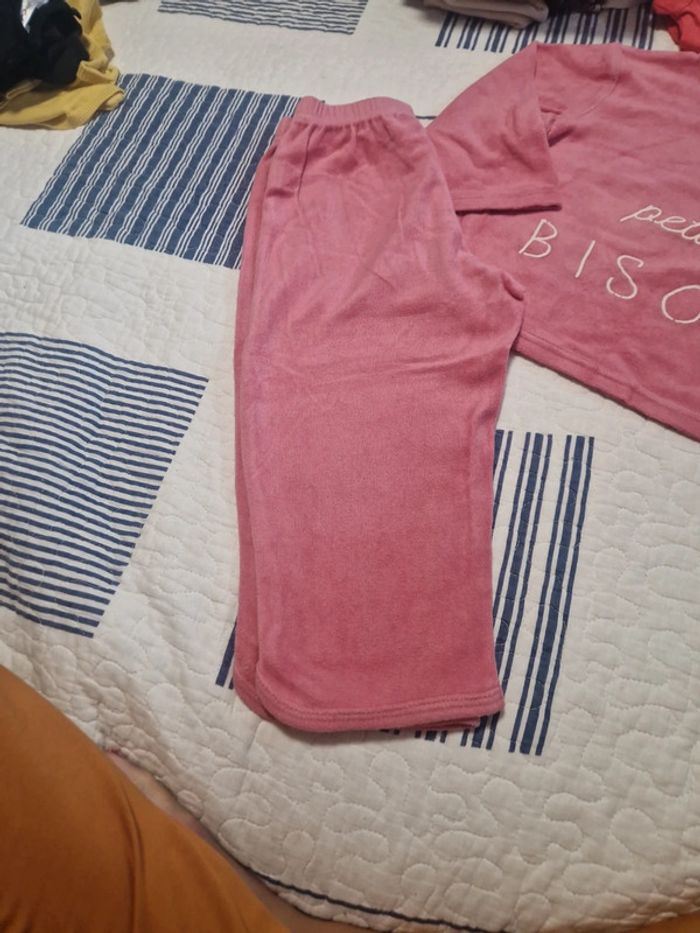 Pyjama 24mois - photo numéro 2
