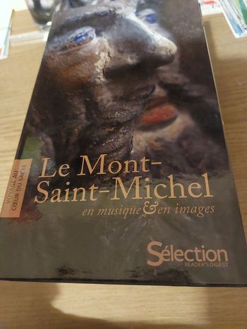Livre le mont Saint Michel en musique et en images 