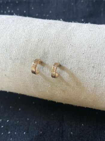 Fines créoles dorées effet 10mm