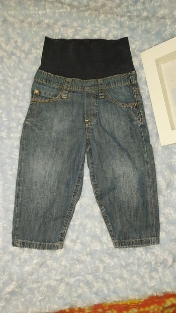 Jean Levis bébé garçon excellent état taille 12 mois