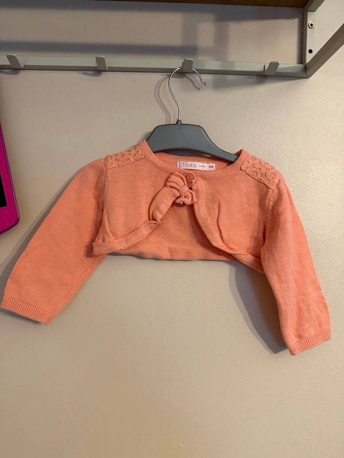 Lot de 5 gilets courts en mailles - T6mois - Marques diverses - photo numéro 2