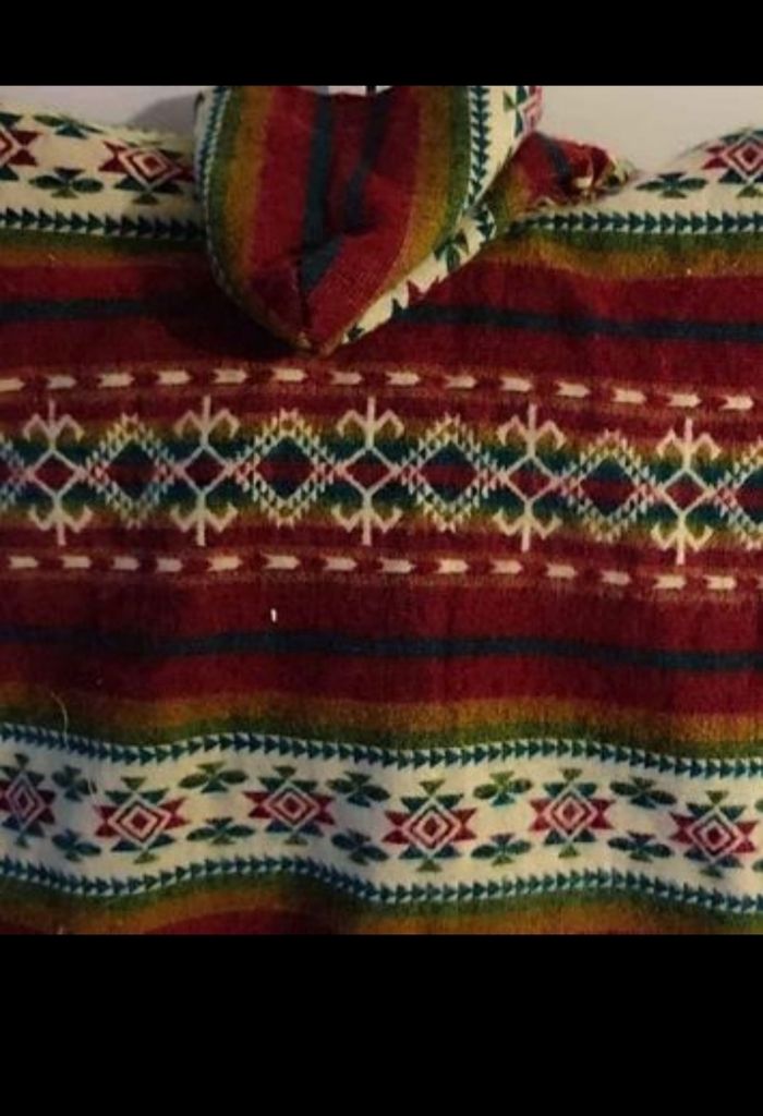 Poncho neuf - photo numéro 2