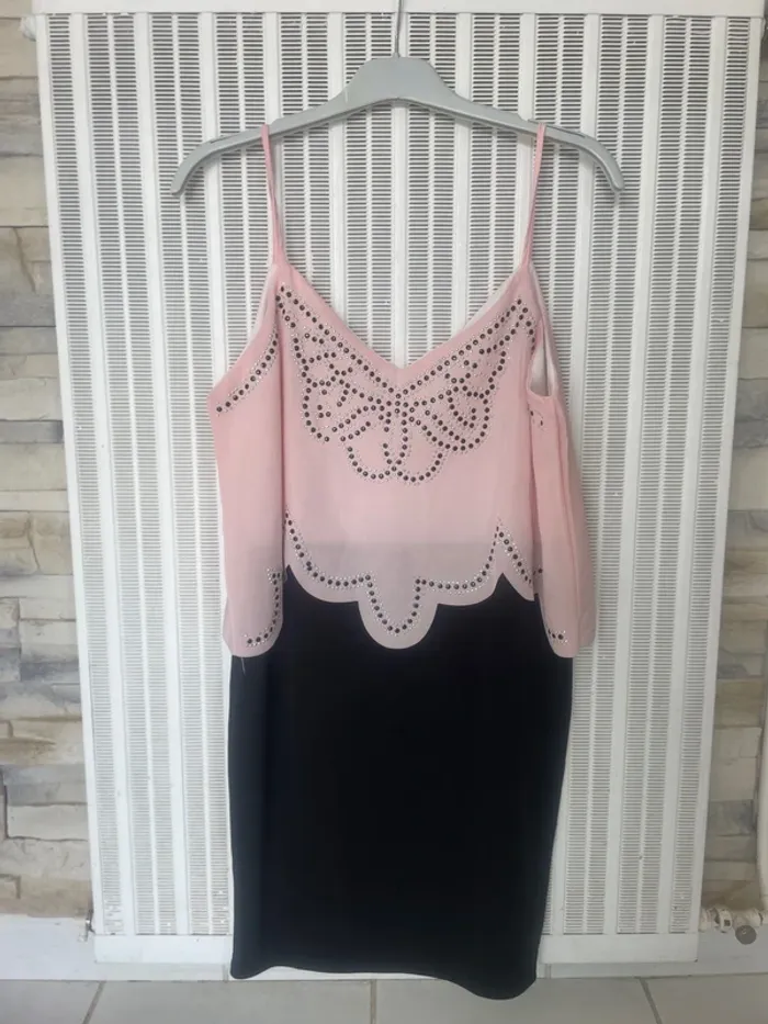 Robe à bretelles