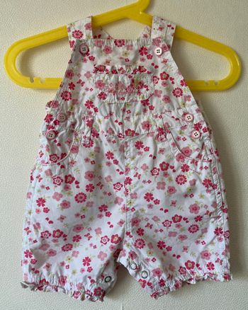 salopette courte combi-short imprimé fleuri bébé 3/6 mois