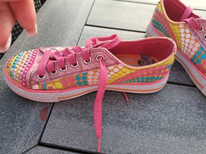 Skechers lumineuse - photo numéro 2