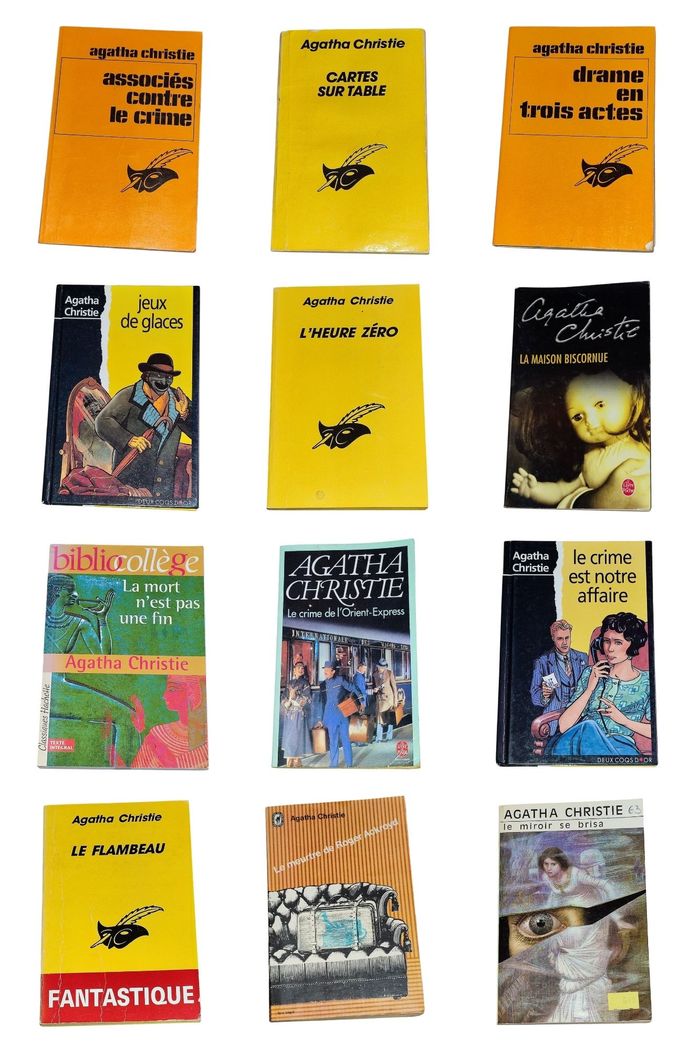 Lot 24 livres AGATHA CHRISTIE
