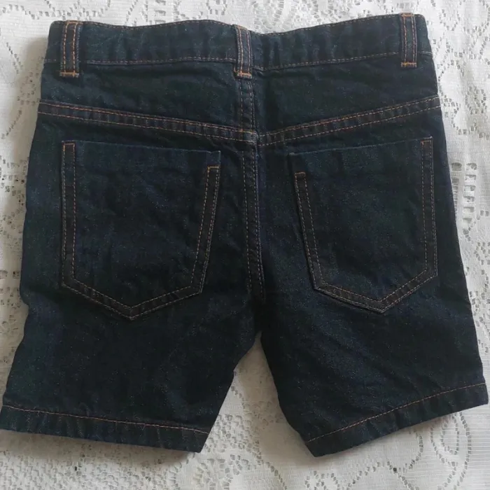 Short Kiabi en jean, garçon 5ans - neuf - photo numéro 2