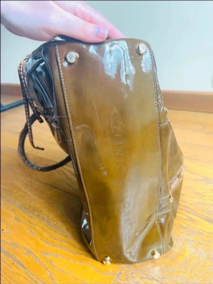 Sublime sac en cuir vernis plinio visona - photo numéro 8