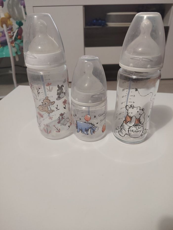 Lot de 3 biberons Disney – Winnie, Bambi & Bourriquet – TBE