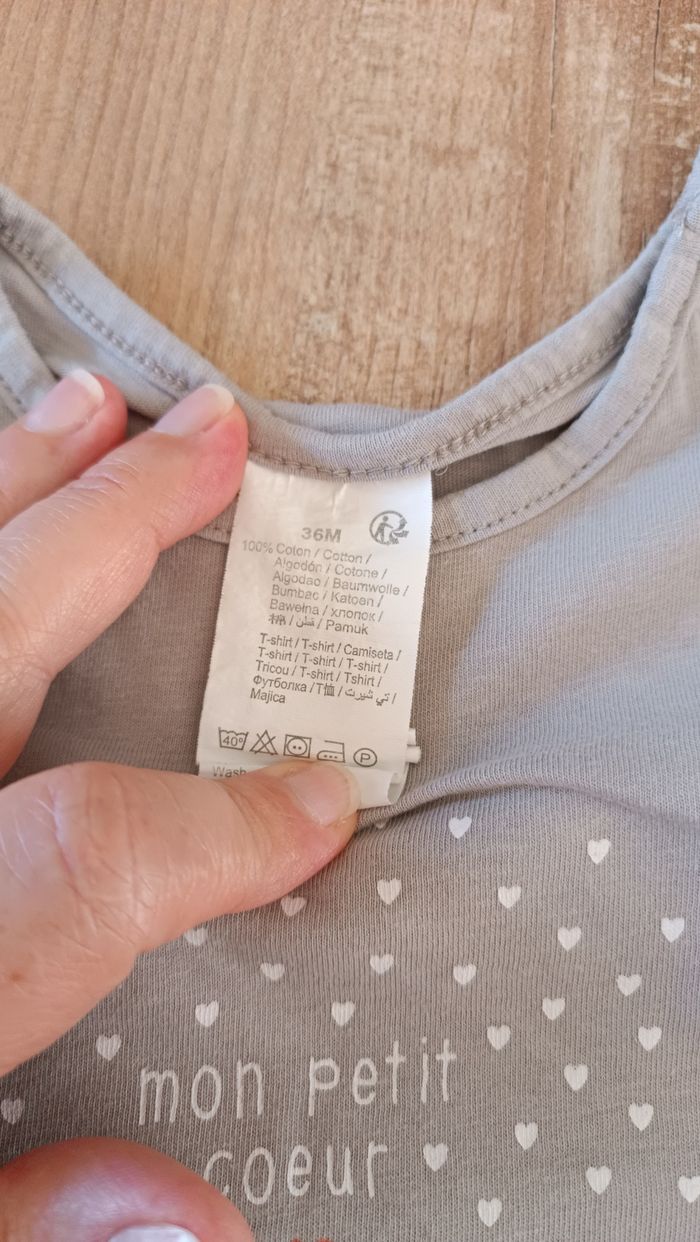 Lot de tee-shirts bébé fille - photo numéro 3