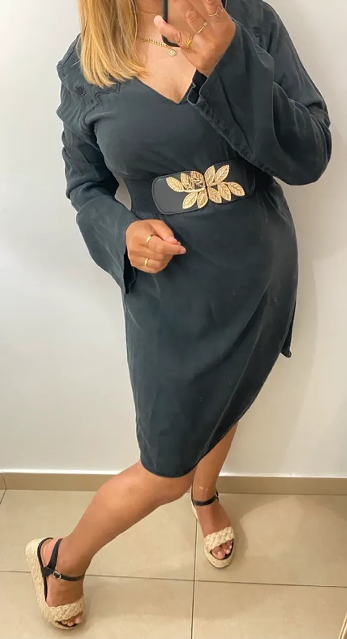 Robe droite brodée - photo numéro 2