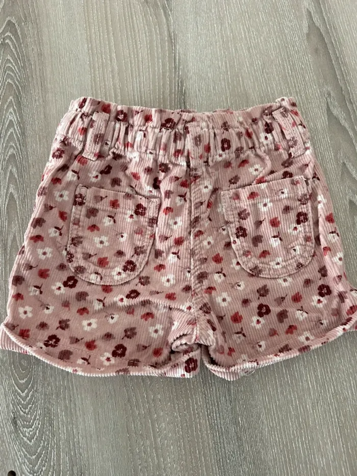 Short velours fleurie rose 18 mois - photo numéro 5