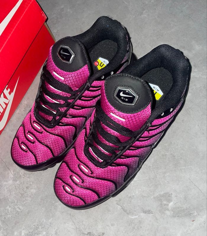 Nike tn rose noir  36 - photo numéro 2