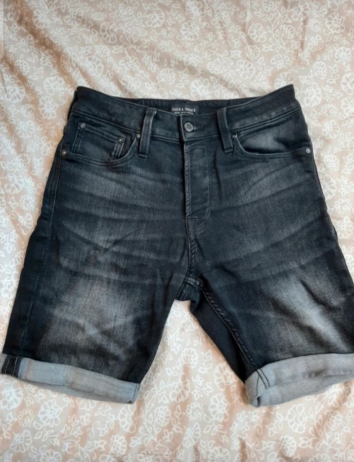 Short en jeans noir regular fit Jack & Jones XS - photo numéro 1