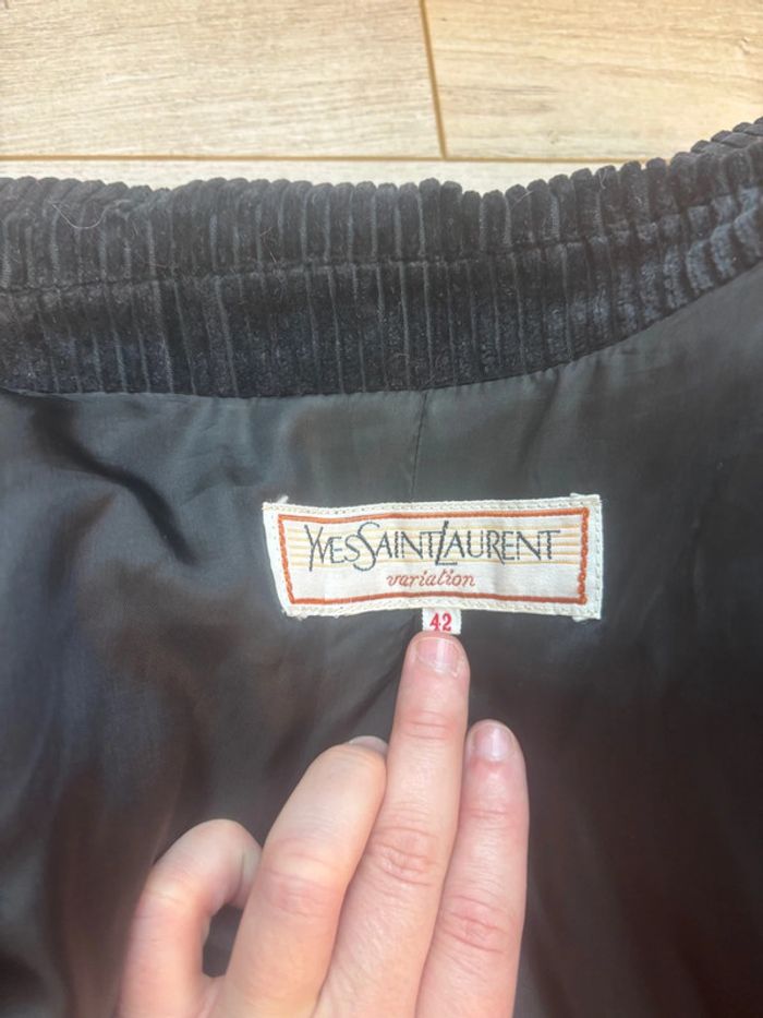 Veste velours côtelé YSL T42 - photo numéro 11