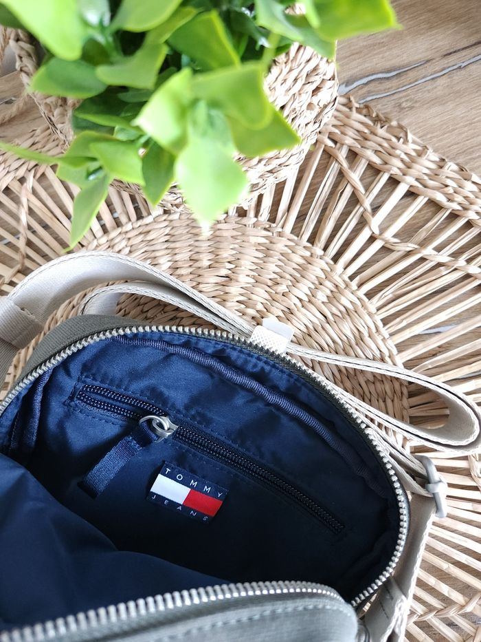 Saccoche à bandoulière Rétro Kaki Tommy Jeans - photo numéro 5